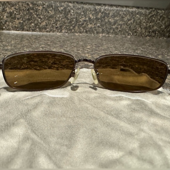 Men’s Revo Polarized Sunglasses - Picture 7 of 8